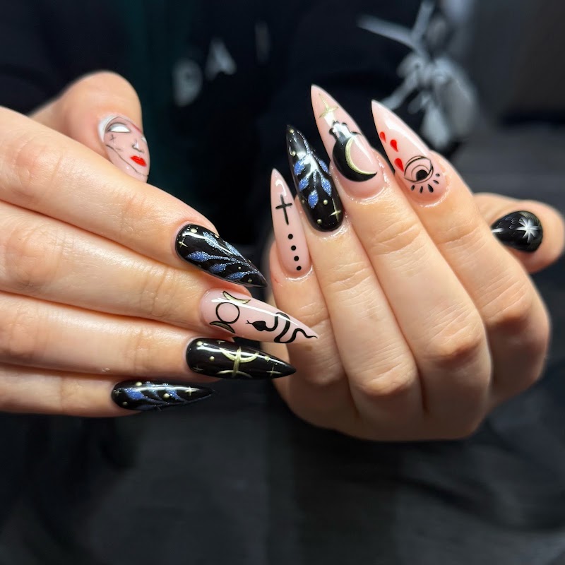Diamond Nail Spa, nail salon in Middletown, CT, photo 3 of 10